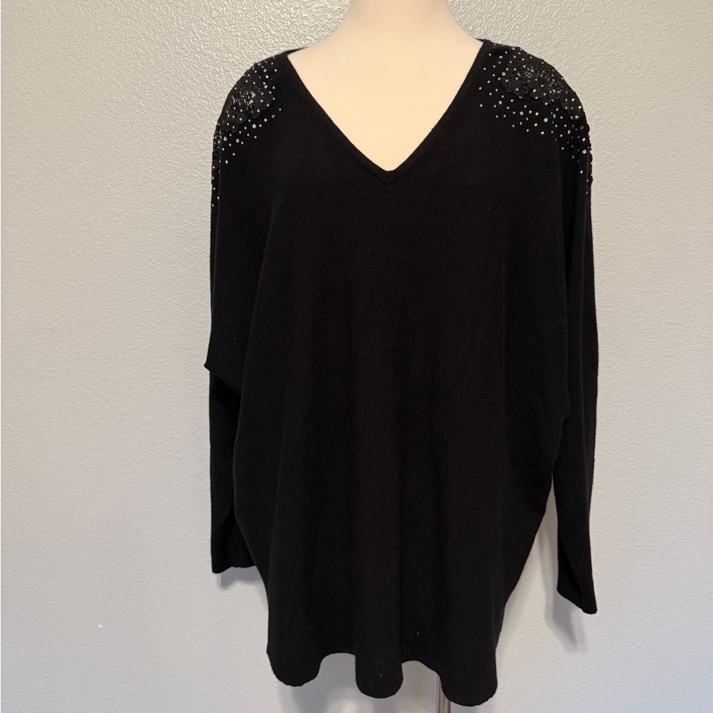 Milano‎ Black Knit Top